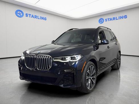 Used 2021 BMW X7 xDrive40i w/ M Sport Package AWD/4WD image 16
