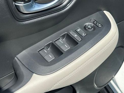 New 2026 Honda HR-V LX image 11