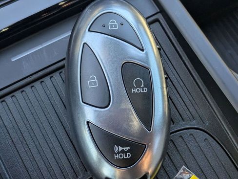 Used 2025 Hyundai Tucson Limited AWD/4WD image 38