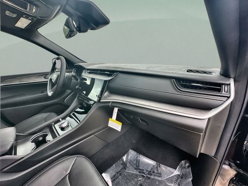 New 2026 Jeep Grand Cherokee Limited AWD/4WD image 26