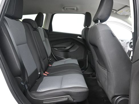 Used 2018 Ford Escape SE w/ SE Sync 3 Package AWD/4WD image 22
