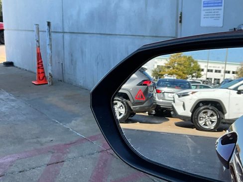 Used 2025 Hyundai Kona SEL image 20