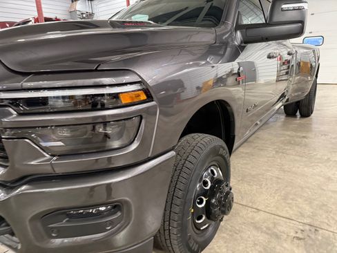 New 2026 RAM 3500 Laramie image 25