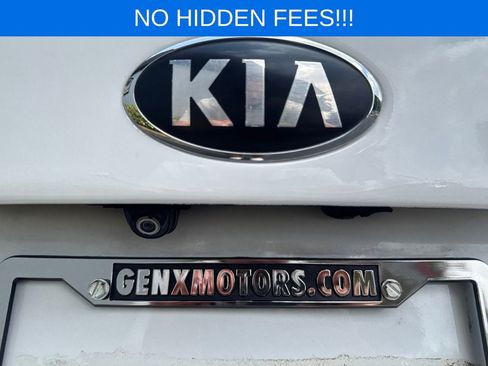Used 2017 Kia Optima LX w/ Option Group 014 FWD image 7