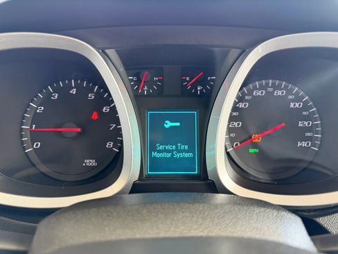 Used 2016 Chevrolet Equinox LS image 16