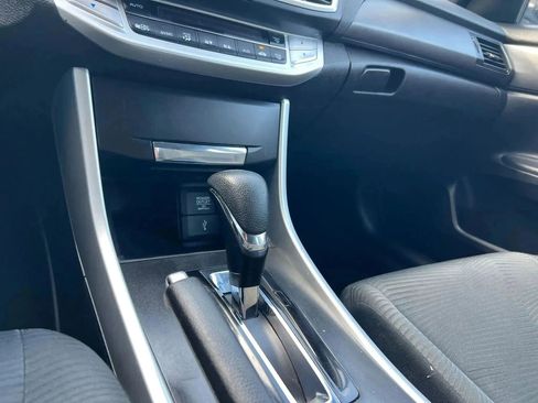 Used 2015 Honda Accord LX image 23