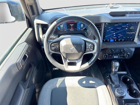 Used 2025 Ford Bronco Big Bend image 22