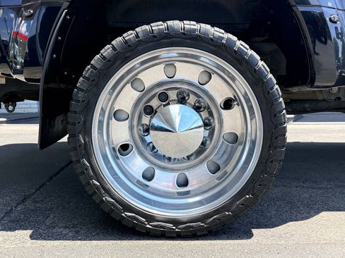 Used 2017 Ford F350 Lariat w/ Lariat Ultimate Package AWD/4WD image 10