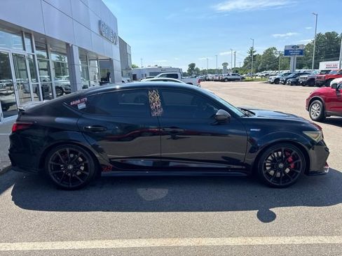 Used 2025 Acura Integra Type S FWD image 3