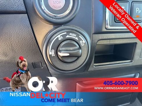 Used 2023 Nissan Titan SV w/ Accessory Utility Package image 23