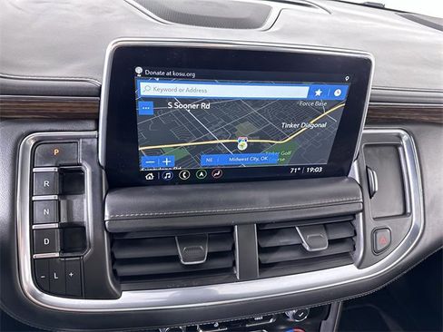 Used 2021 Chevrolet Tahoe High Country image 14