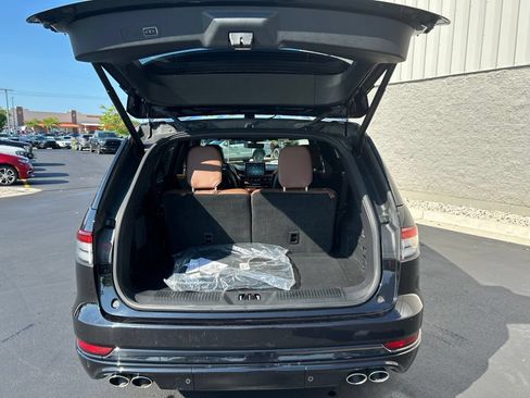Used 2022 Lincoln Aviator Reserve w/ Equipment Group 201A AWD/4WD image 20