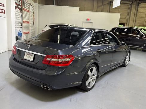 Used 2011 Mercedes-Benz E 350 Sedan image 4