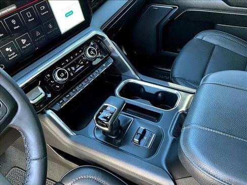 Used 2024 GMC Sierra 1500 Denali w/ Technology Package image 14