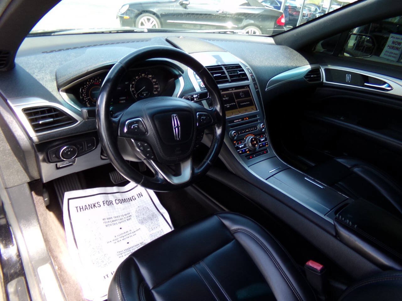 Used 2017 Lincoln MKZ Premiere FWD image 9
