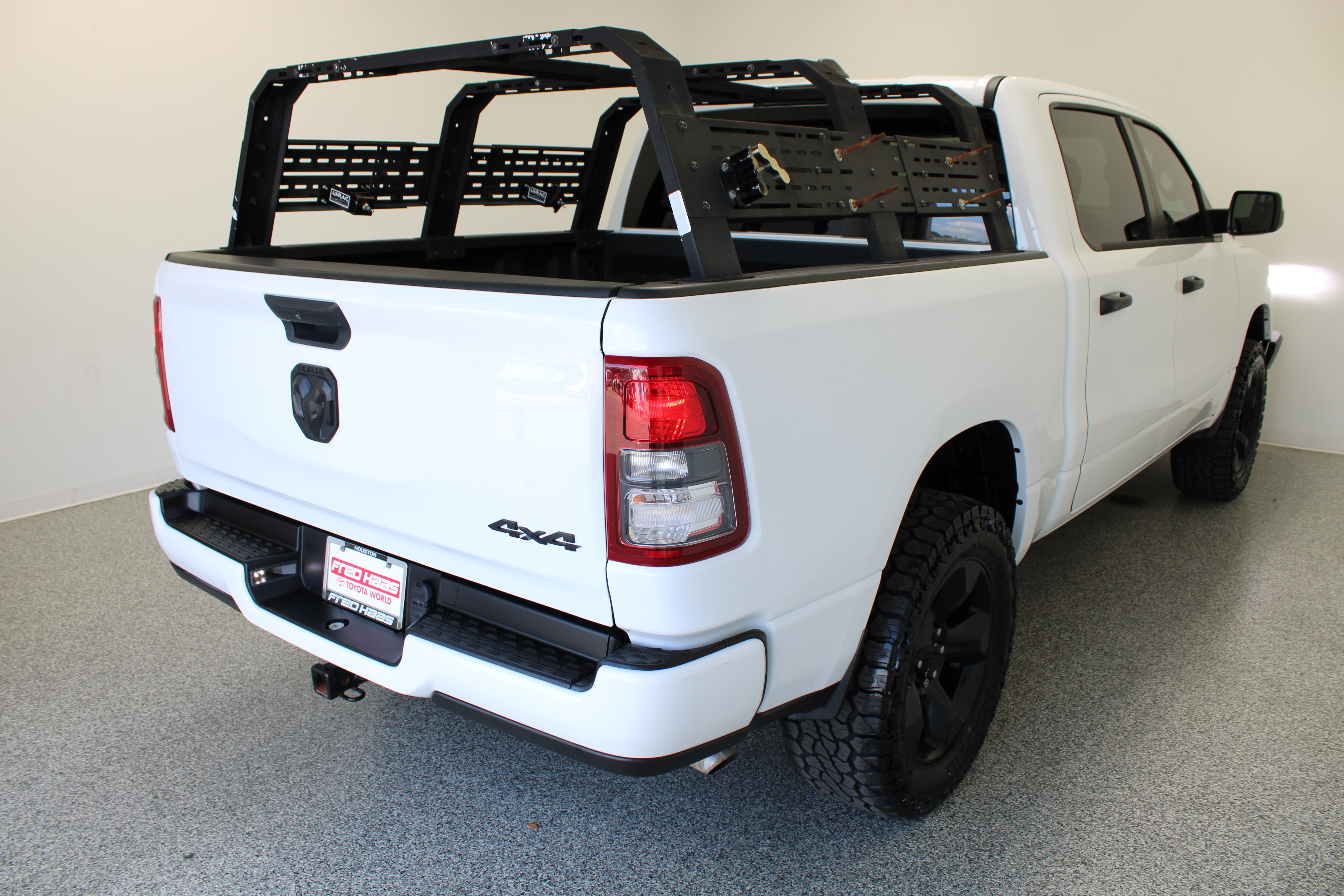 Used 2024 RAM 1500 Tradesman w/ Night Edition AWD/4WD image 7