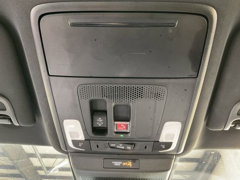 Used 2024 Honda Accord Sport image 32