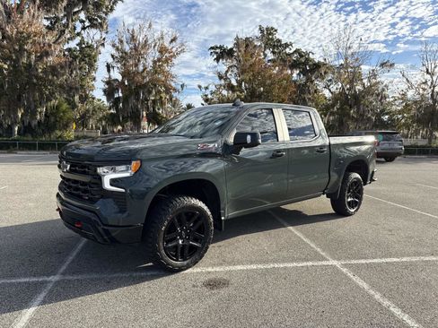 Used 2025 Chevrolet Silverado 1500 LT Trail Boss w/ Convenience Package II image 7