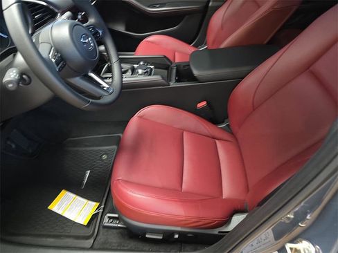 New 2025 MAZDA MAZDA3 Carbon image 18
