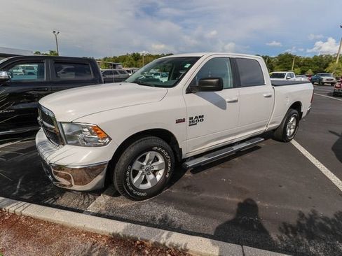 Used 2019 RAM 1500 Classic SLT RWD image 2
