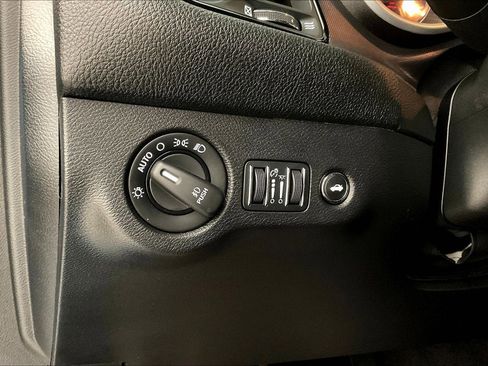 Used 2016 Dodge Challenger R/T Plus image 14