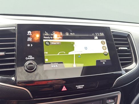 Used 2019 Honda Pilot Touring image 28