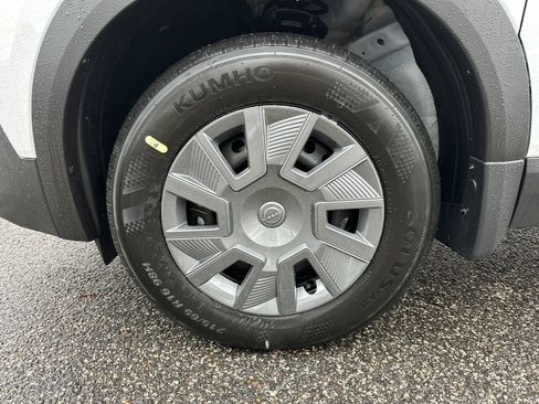 New 2026 Nissan Kicks S FWD image 11