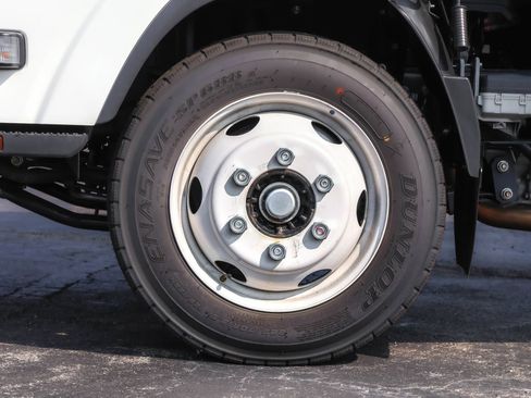 New 2025 Chevrolet Low Cab Forward 5500XG RWD image 18