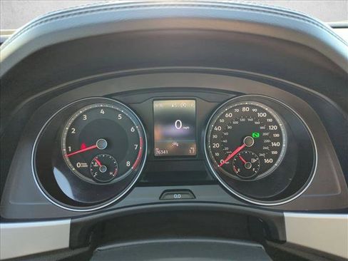 Used 2021 Volkswagen Atlas Cross Sport SE w/ V6 Towing Package image 10