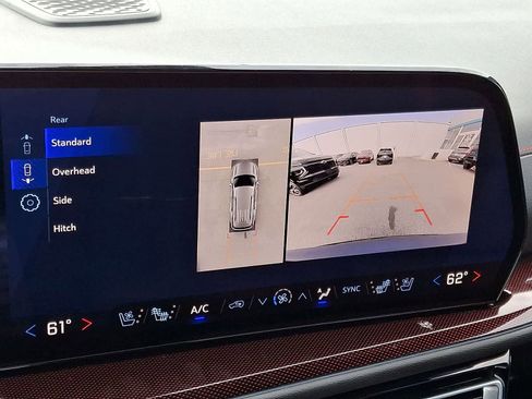 Used 2026 Chevrolet Traverse RS image 21