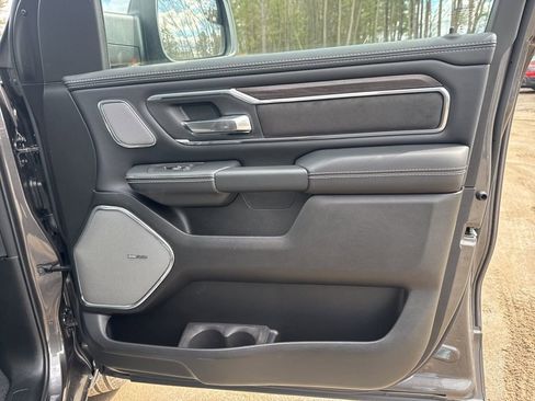 New 2026 RAM 1500 Laramie AWD/4WD image 32