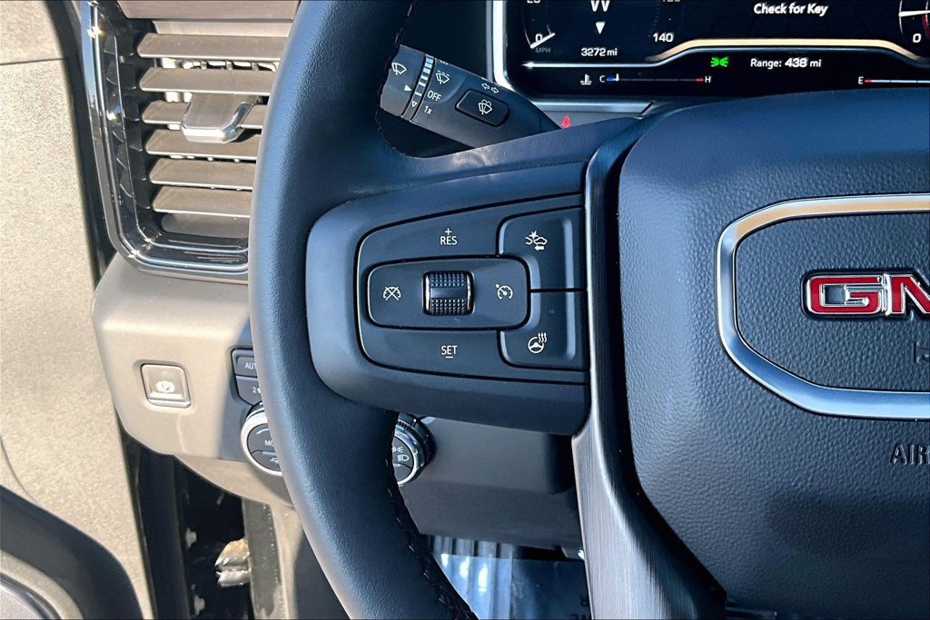 Used 2025 GMC Sierra 2500 AT4X AWD/4WD image 19