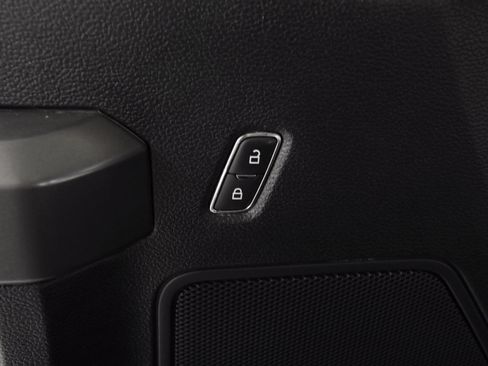 Used 2020 Ford F150 XLT w/ Equipment Group 302A Luxury image 26