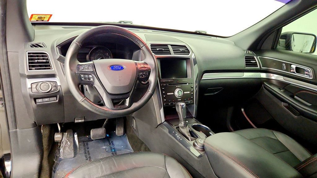 Used 2018 Ford Explorer Sport w/ Equipment Group 401A AWD/4WD image 12