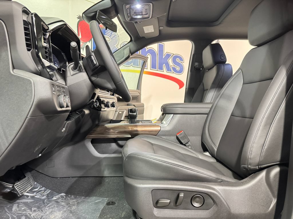 New 2026 Chevrolet Silverado 1500 RST w/ RST All Star Premium Package AWD/4WD image 8