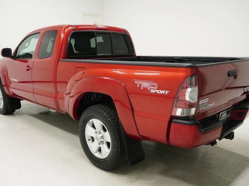 Used 2010 Toyota Tacoma PreRunner RWD image 5