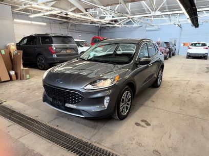 Certified 2022 Ford Escape SEL