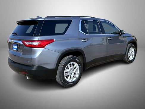 Used 2021 Chevrolet Traverse LT w/ LPO, Floor Liner Package image 5