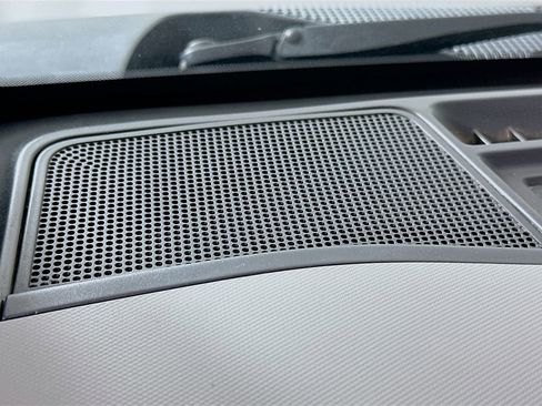 Used 2022 Ford Bronco Badlands image 19