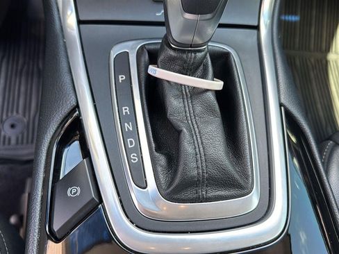 Used 2016 Ford Edge Sport AWD/4WD image 32