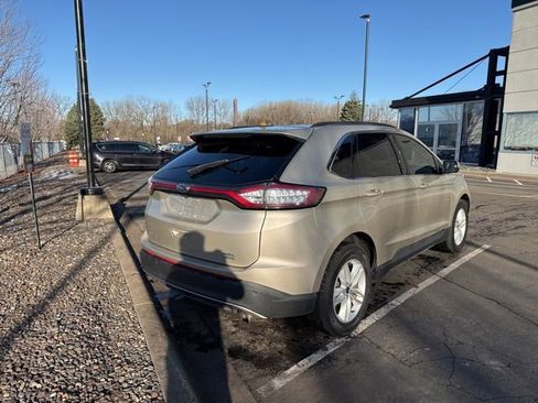 Used 2018 Ford Edge SEL w/ Equipment Group 201A image 3