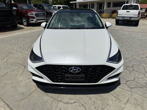 Used 2022 Hyundai Sonata Limited FWD image 19
