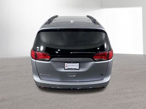 Used 2019 Chrysler Pacifica Touring-L Plus w/ Advanced Safetytec Group image 40