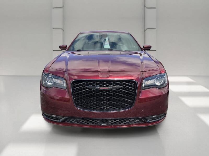 Certified 2023 Chrysler 300 S w/ Comfort Group RWD image 2