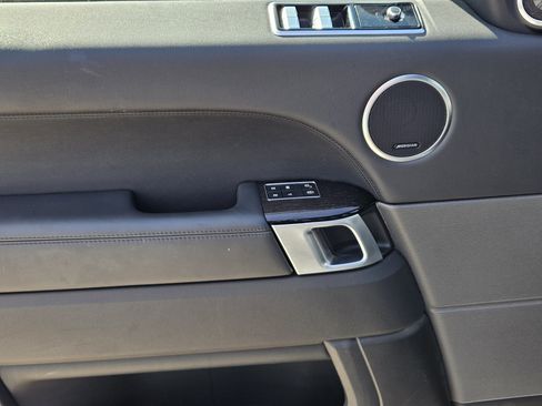 Used 2020 Land Rover Range Rover Sport HSE image 23