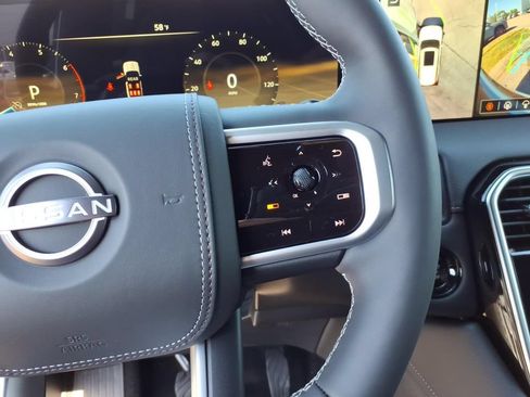Used 2026 Nissan Armada Platinum Reserve w/ Accent Package AWD/4WD image 11