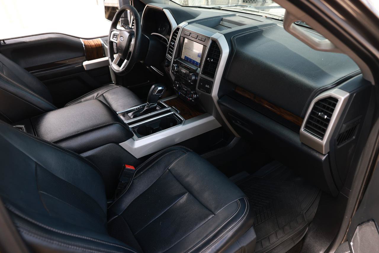 Used 2020 Ford F150 Lariat w/ Lariat Bed Utility Package RWD image 18