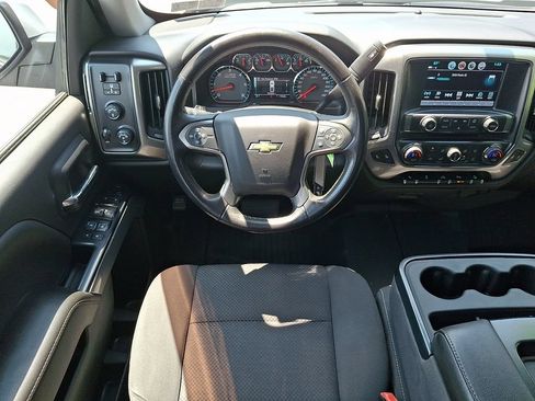 Used 2018 Chevrolet Silverado 1500 LT w/ All Star Edition AWD/4WD image 11
