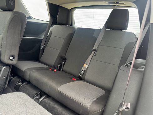 Used 2018 Chevrolet Traverse LT image 27