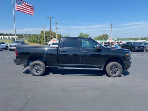 Used 2025 RAM 2500 Tradesman AWD/4WD image 7
